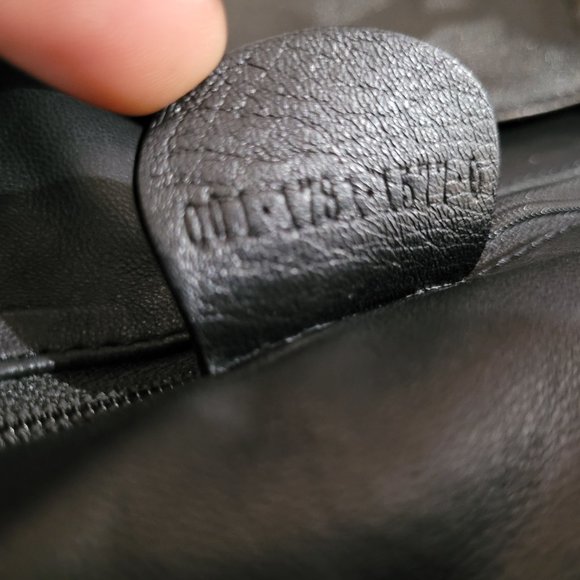 *SOLD* Gucci Bamboo Hobo - Picture 7 of 13